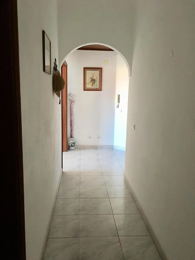 Lagos Ocean View Apartment 0*,
